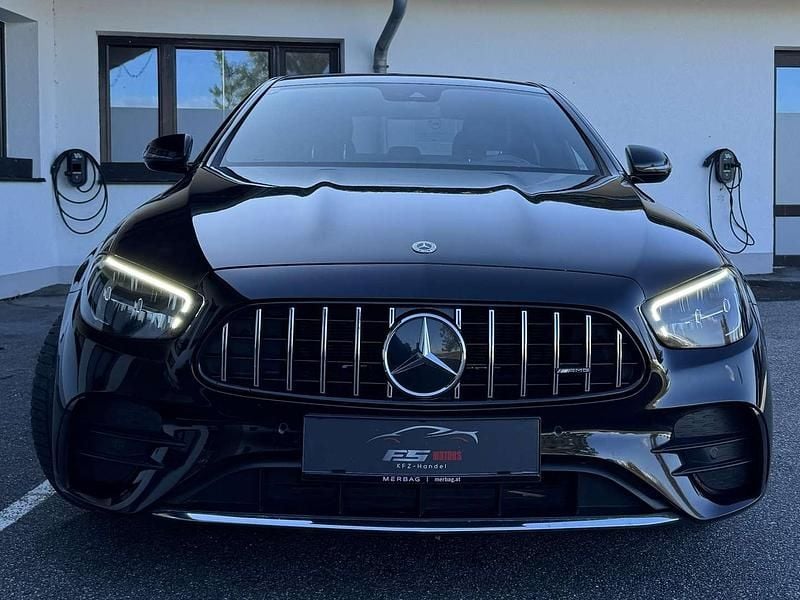 Gebraucht Mercedes E200 AMG line 197 PS (144 kW) 2023 Schwarz Limousine