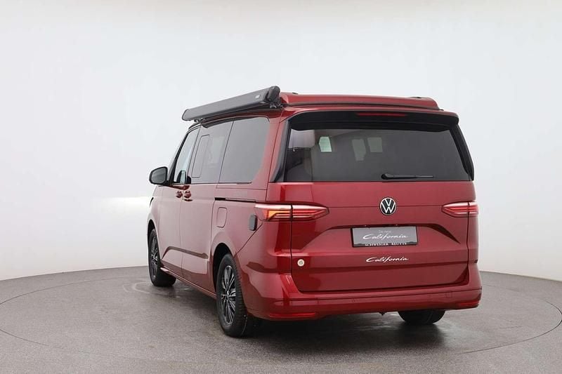 Neu VW California California 150 PS (110 kW) 2025 Mittelrot  metallic Van