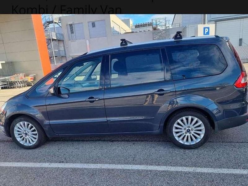 Grau Gebraucht 2014 Ford Galaxy Business Edition Van / Kleinbus | € 7.000 (Fairer Preis) - Bild 1/4