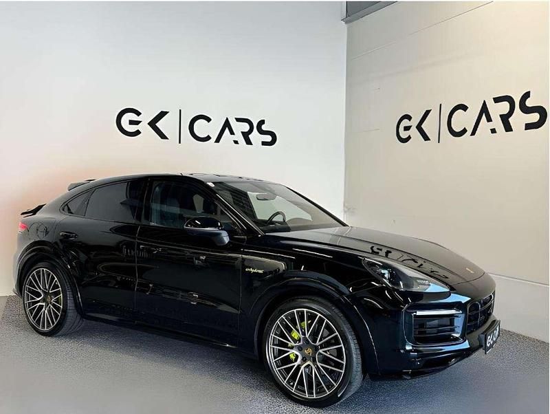 Gebraucht Porsche Cayenne Coupe Sport 462 PS (339 kW) 2020 Schwarz Coupé