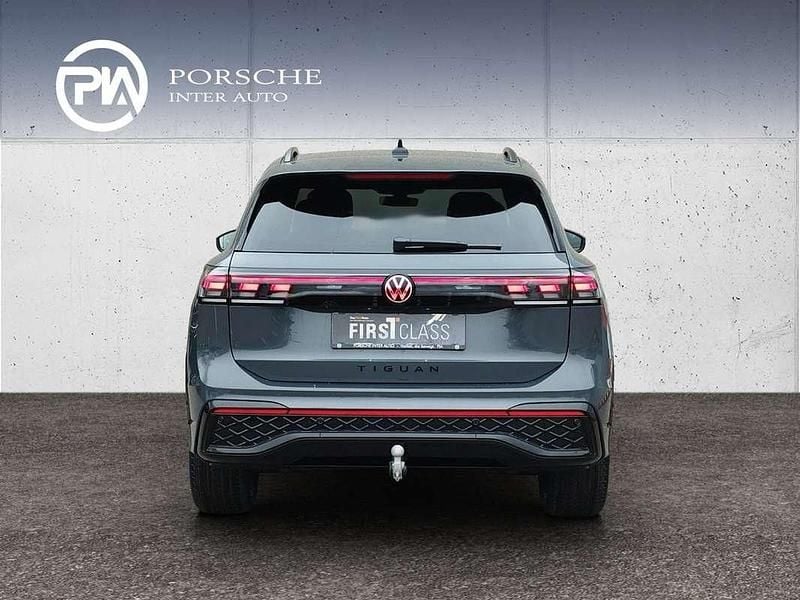 Neu VW Tiguan Sport 177 PS (130 kW) 2025 Grau SUV