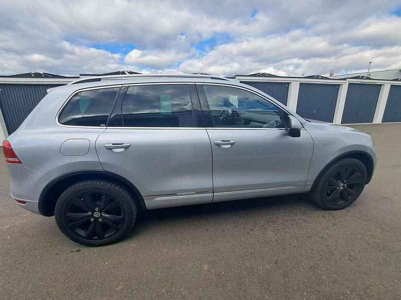 Gebraucht VW Touareg 204 PS (150 kW) 2011 SUV