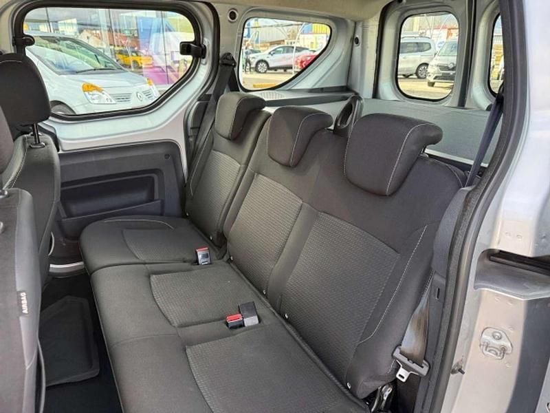 Gebraucht Dacia Dokker 102 PS (75 kW) 2019 Silber Van / Kleinbus