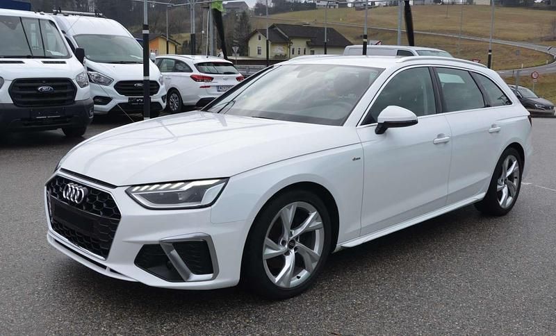 Gebraucht Audi A4 S-Line 163 PS (119 kW) 2022 Weiß Kombi
