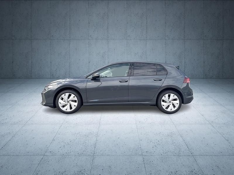 Neu VW Golf VIII 115 PS (84 kW) 2026 Mittelgrau  normal Limousine