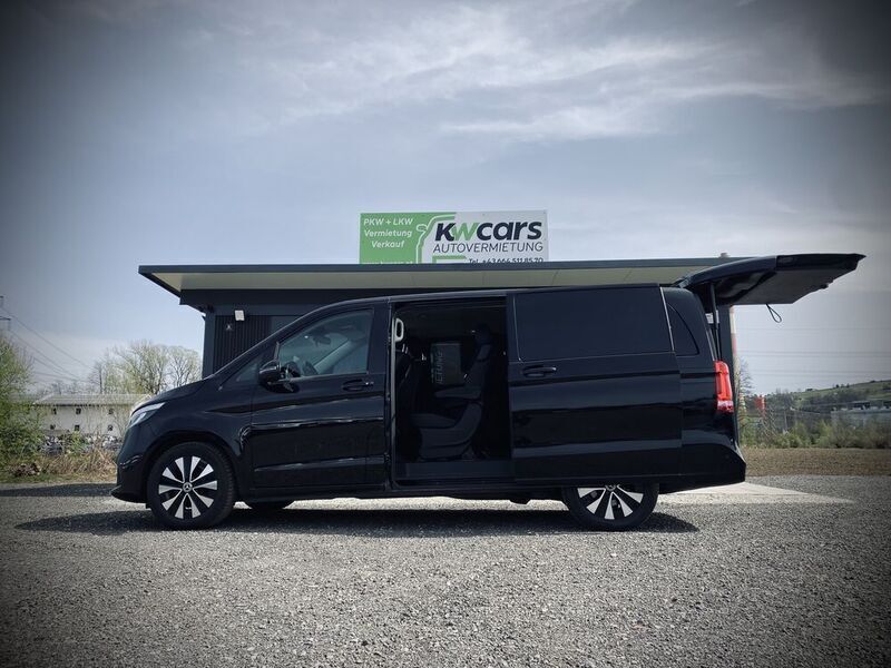 Gebraucht Mercedes V220 163 PS (119 kW) 2022 Van / Kleinbus
