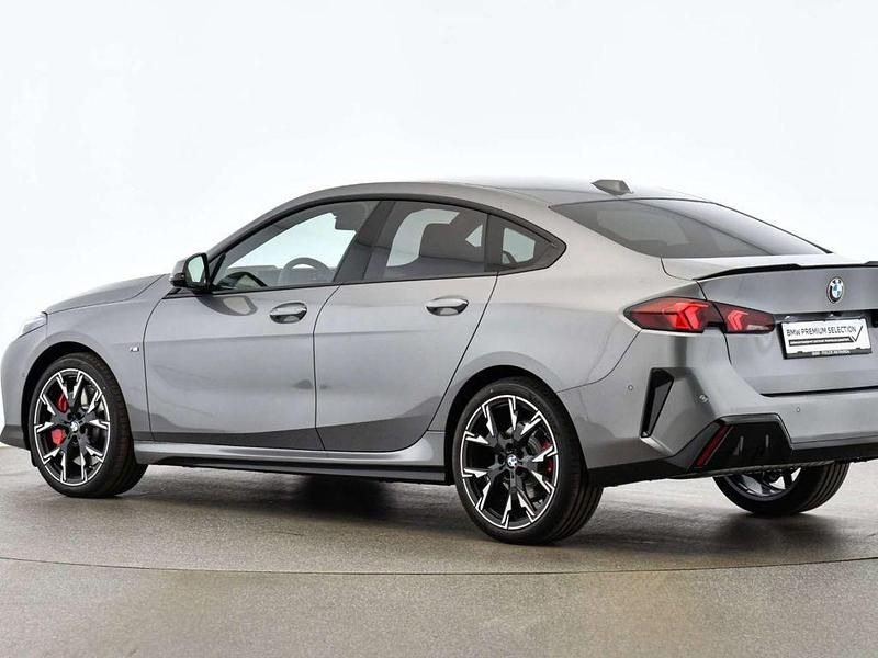Gebraucht BMW 220 170 PS (125 kW) 2025 Grau Coupé