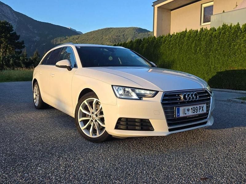 Gebraucht Audi A4 150 PS (110 kW) 2016 Weiß Kombi