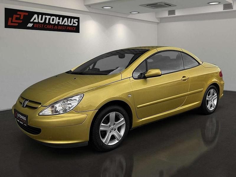 Gebraucht Peugeot 307 CC 136 PS (100 kW) 2003 Gold Cabrio