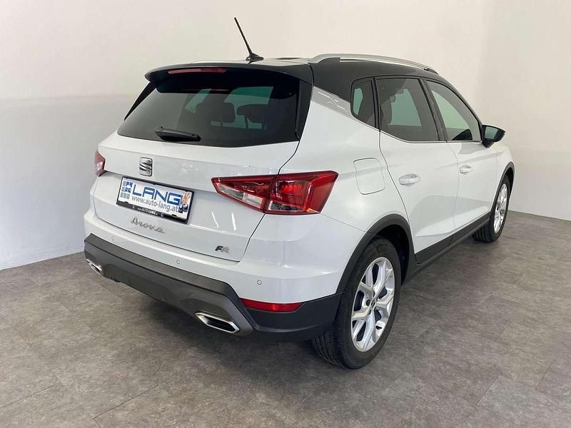 Gebraucht Seat Arona FR 95 PS (69 kW) 2024 "nevada" weiss SUV
