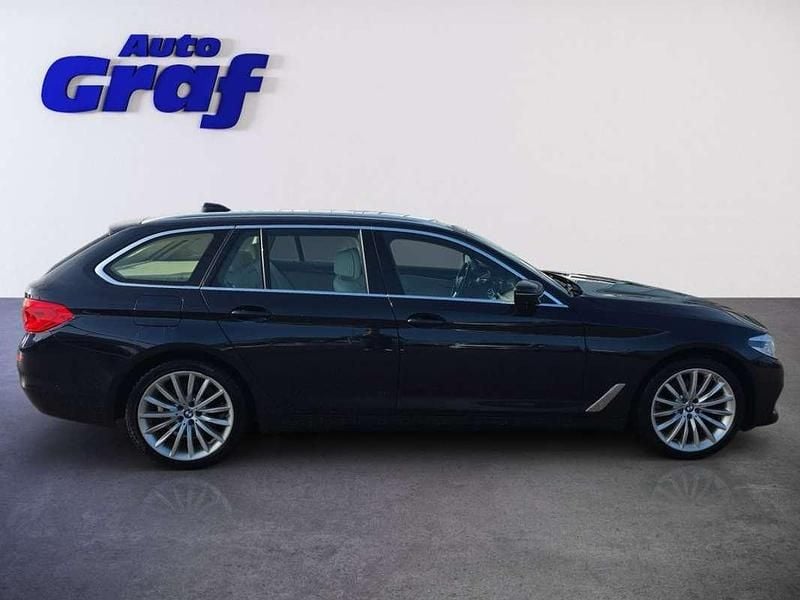 Gebraucht BMW 520 M Performance 190 PS (139 kW) 2020 Beige Kombi