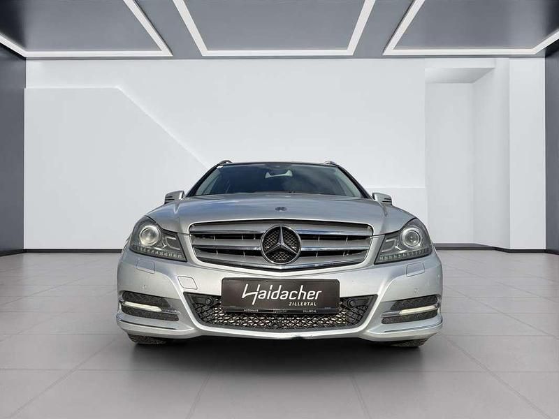 Gebraucht Mercedes C300 Avantgarde 231 PS (169 kW) 2011 Grau Kombi
