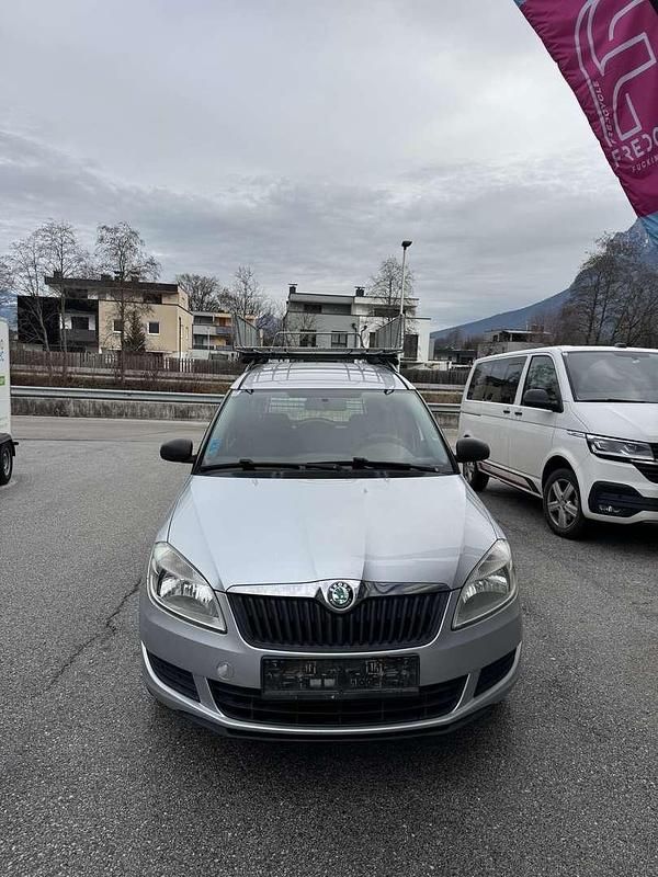 Gebraucht Skoda Roomster 75 PS (55 kW) 2013 Van / Kleinbus