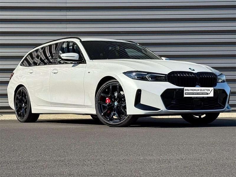 Gebraucht BMW 320 Shadowline 190 PS (139 kW) 2025 Mineralweiß Kombi