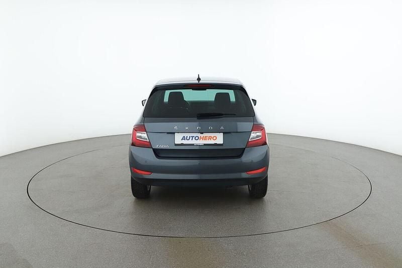 Gebraucht Skoda Fabia Style 95 PS (69 kW) 2021 Grau Limousine