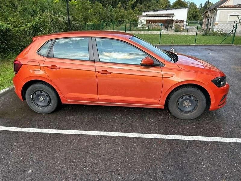 Gebraucht VW Polo 65 PS (47 kW) 2018 Orange Kleinwagen