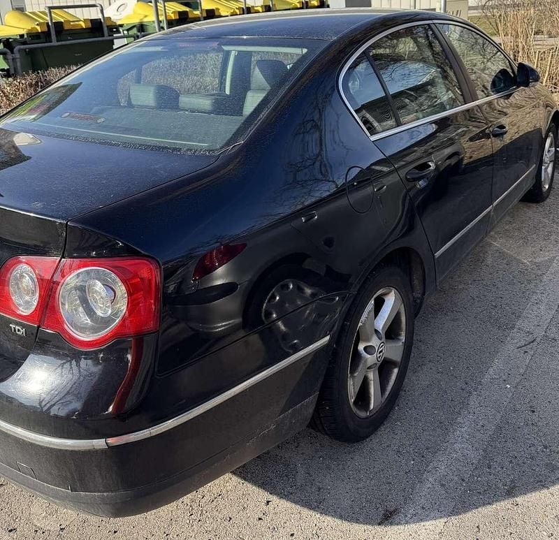 Gebraucht VW Passat 105 PS (77 kW) 2005 Limousine