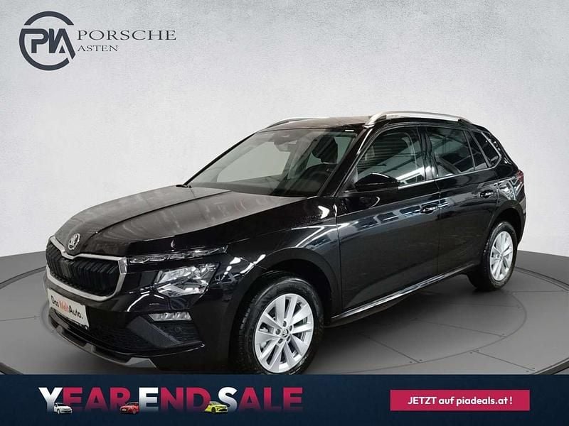 Schwarz metallicperleffektno Gebraucht 2025 Skoda Kamiq Selection SUV | € 25.200 (Superpreis) - Bild 1/4
