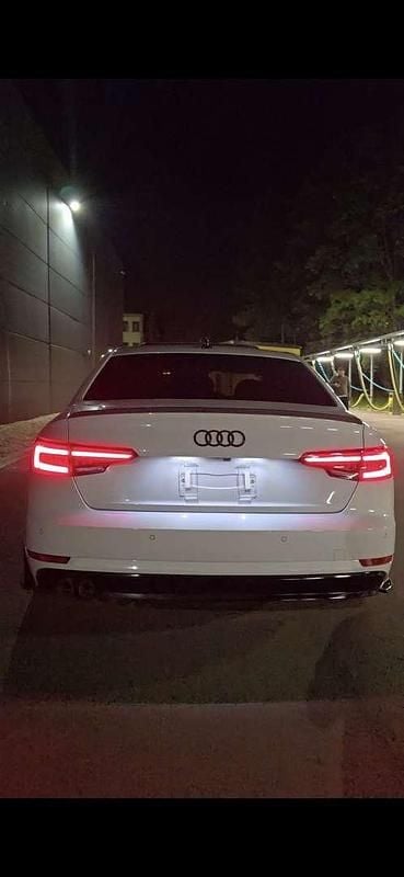 Gebraucht Audi A4 Design 190 PS (139 kW) 2018 Limousine