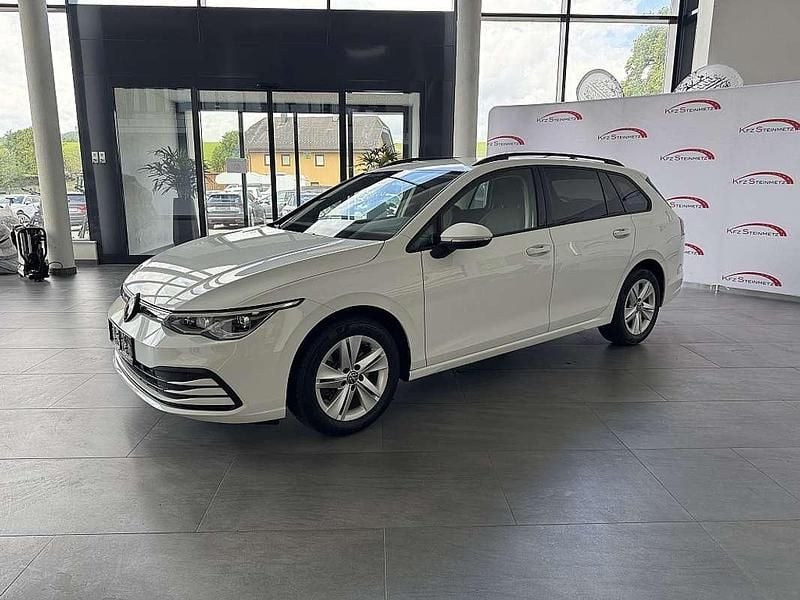 Gebraucht VW Golf VIII Life 116 PS (85 kW) 2021 Weiß Kombi