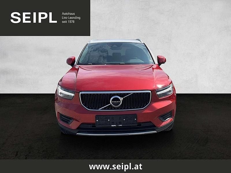 Gebraucht Volvo XC40 Momentum 150 PS (110 kW) 2019 Rot SUV