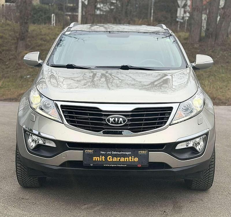 Gebraucht Kia Sportage Active 163 PS (119 kW) 2012 Grau SUV