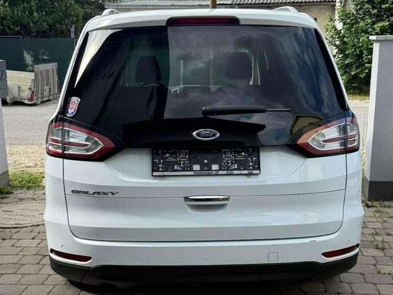 Gebraucht Ford Galaxy Titanium 150 PS (110 kW) 2017 Weiß Van / Kleinbus