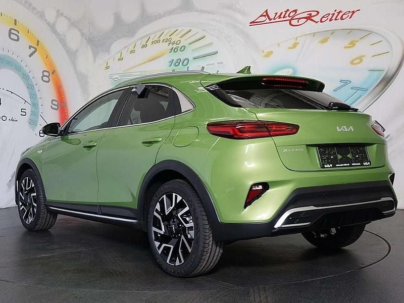Gebraucht Kia XCeed Silver 101 PS (74 kW) 2024 Celadon green metallic SUV