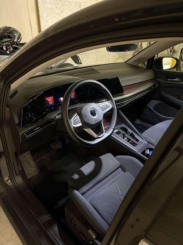 Gebraucht VW Golf VIII Style 204 PS (150 kW) 2020 Grau Limousine