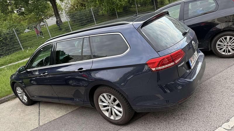 Gebraucht VW Passat Comfortline 150 PS (110 kW) 2015 Kombi