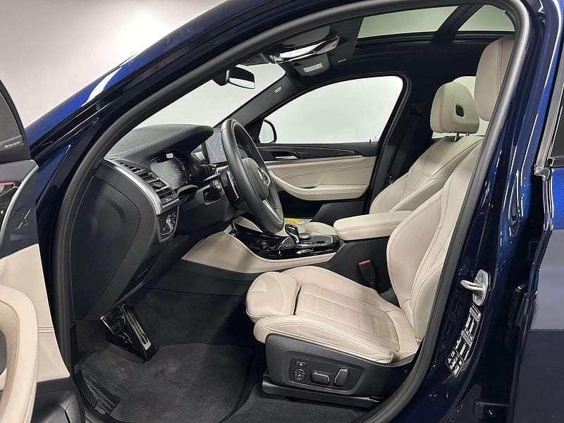 Gebraucht BMW X4 M Sport 286 PS (210 kW) 2025 Blau SUV