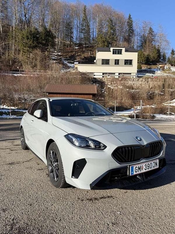 Gebraucht BMW 116 122 PS (89 kW) 2025 Kleinwagen