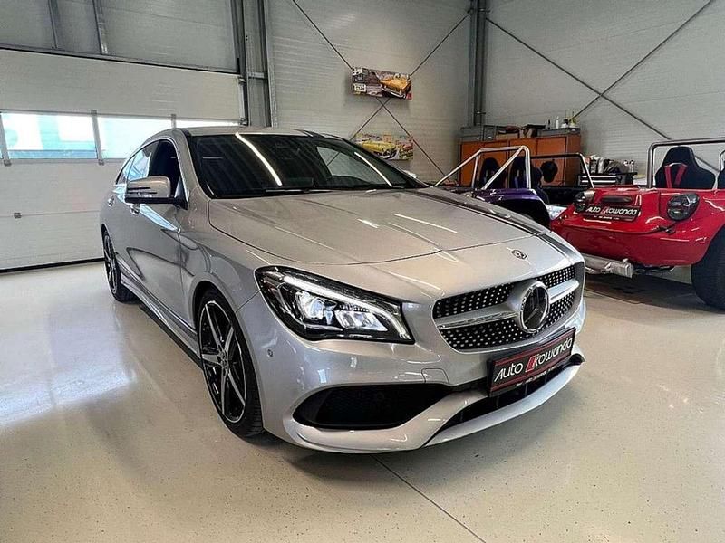 Gebraucht Mercedes CLA220 Shooting Brake AMG 184 PS (135 kW) 2017 Silber Kombi