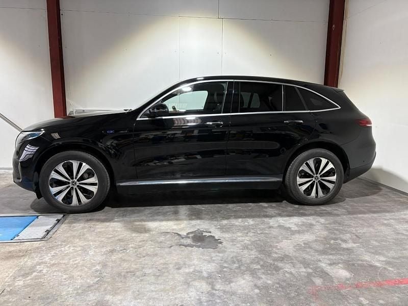 Gebraucht Mercedes EQC400 300 kW (408 PS) 2020 Schwarz SUV
