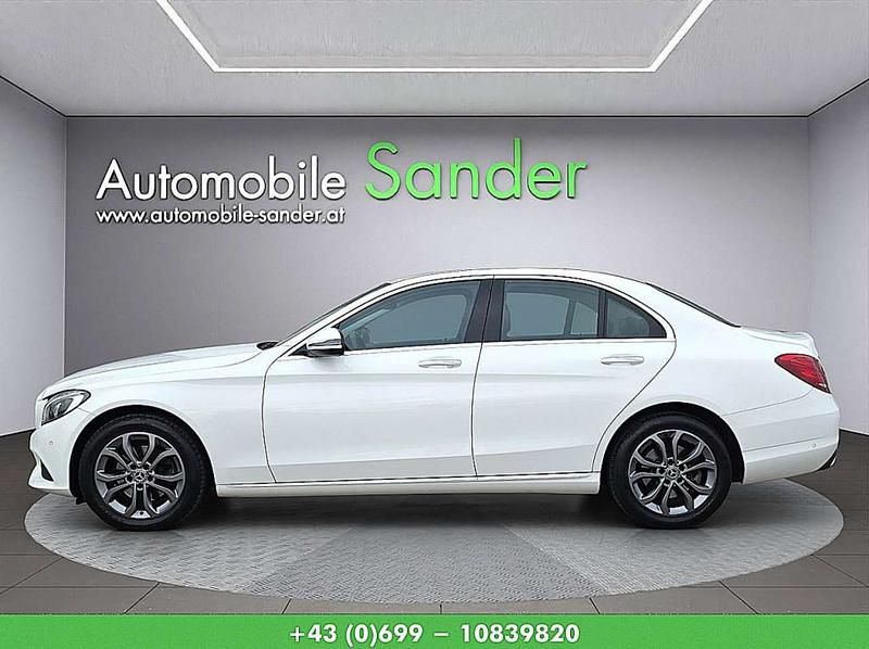 Gebraucht Mercedes C220 Avantgarde 194 PS (142 kW) 2018 Weiß Limousine