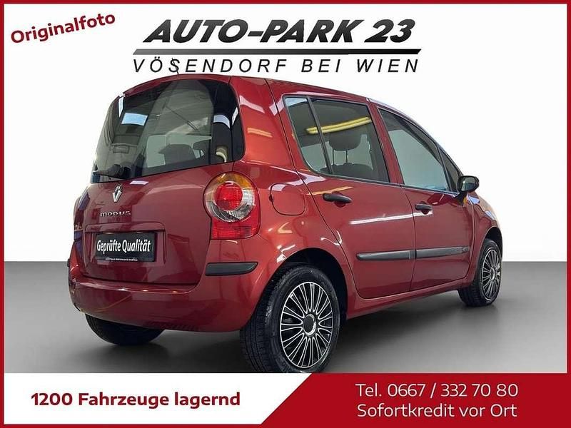 Gebraucht Renault Modus 68 PS (50 kW) 2005 Rot Van / Kleinbus