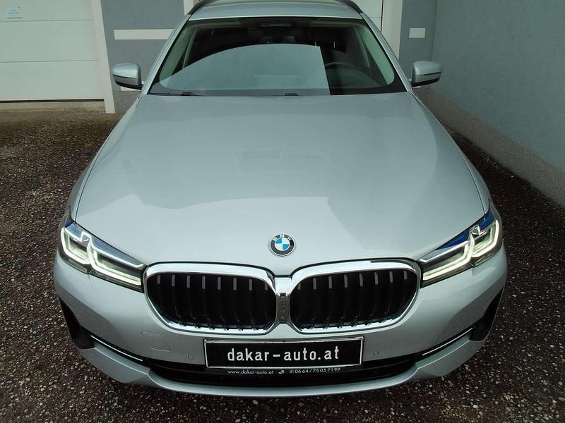 Gebraucht BMW 520 190 PS (139 kW) 2020 Grau Kombi