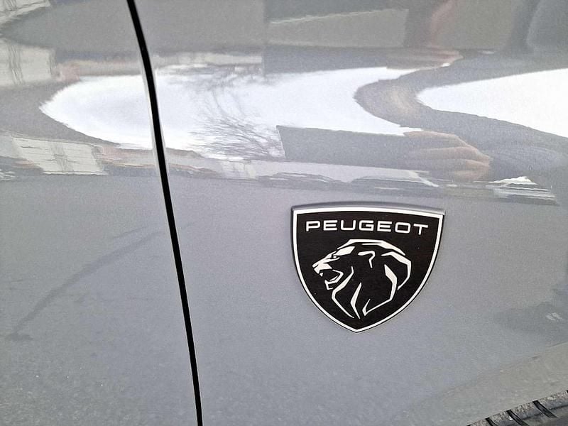 Neu Peugeot 308 GTi 145 PS (106 kW) 2025 Grau Limousine