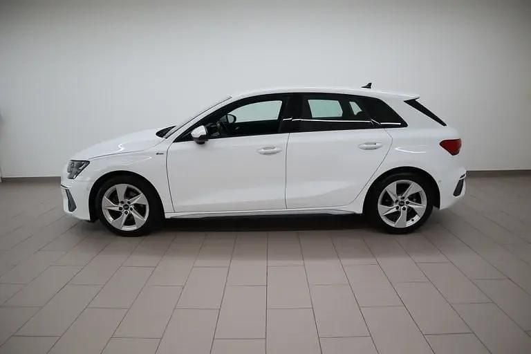 Gebraucht Audi A3 S-Line 110 PS (80 kW) 2022 Weiss  normal Limousine