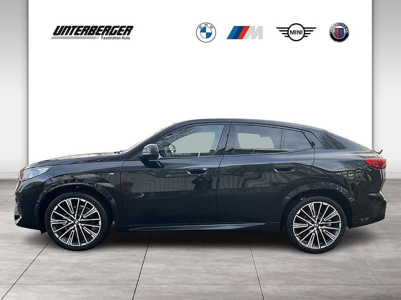 Gebraucht BMW X2 M Sport 150 PS (110 kW) 2025 Schwarz SUV