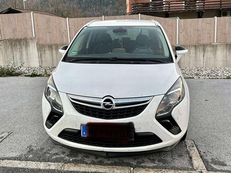 Gebraucht Opel Zafira Tourer Edition 165 PS (121 kW) 2014 Weiß Van / Kleinbus