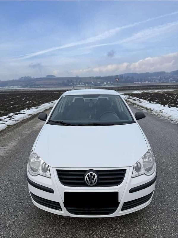 Gebraucht VW Polo Family 69 PS (50 kW) 2008 Weiß Kleinwagen