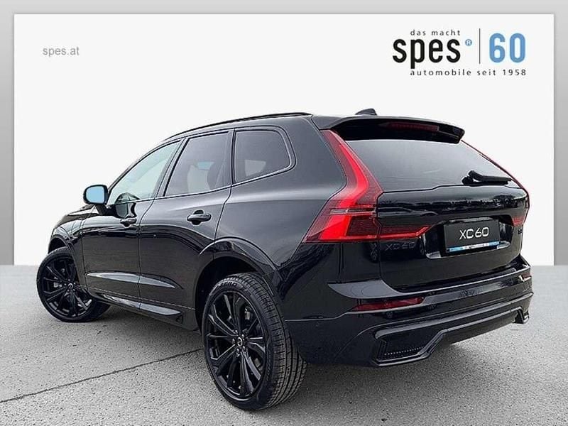 Neu Volvo XC60 Plus 253 PS (186 kW) 2026 Schwarz SUV