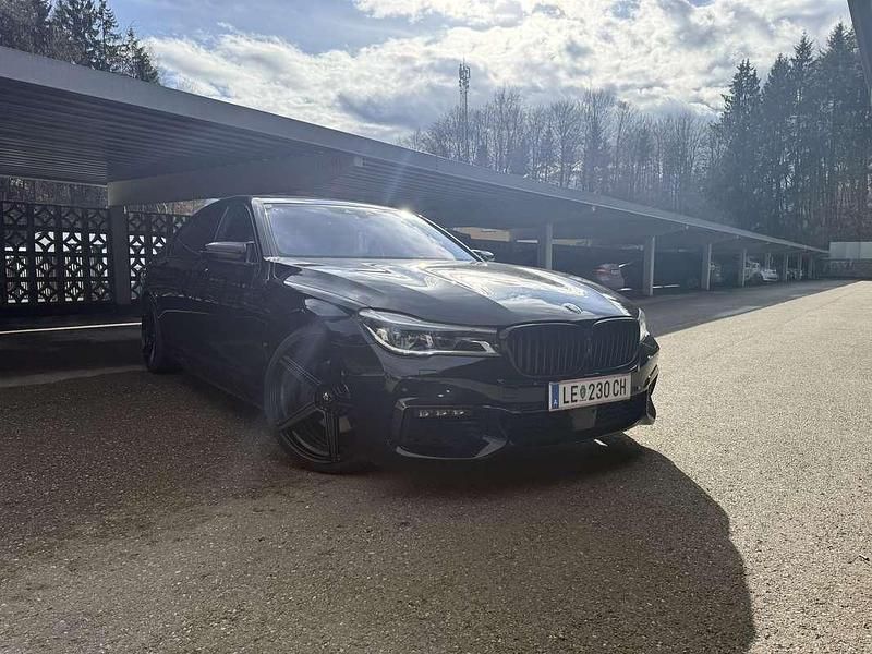 Gebraucht BMW 740 M Sport 258 PS (189 kW) 2016 Schwarz Limousine