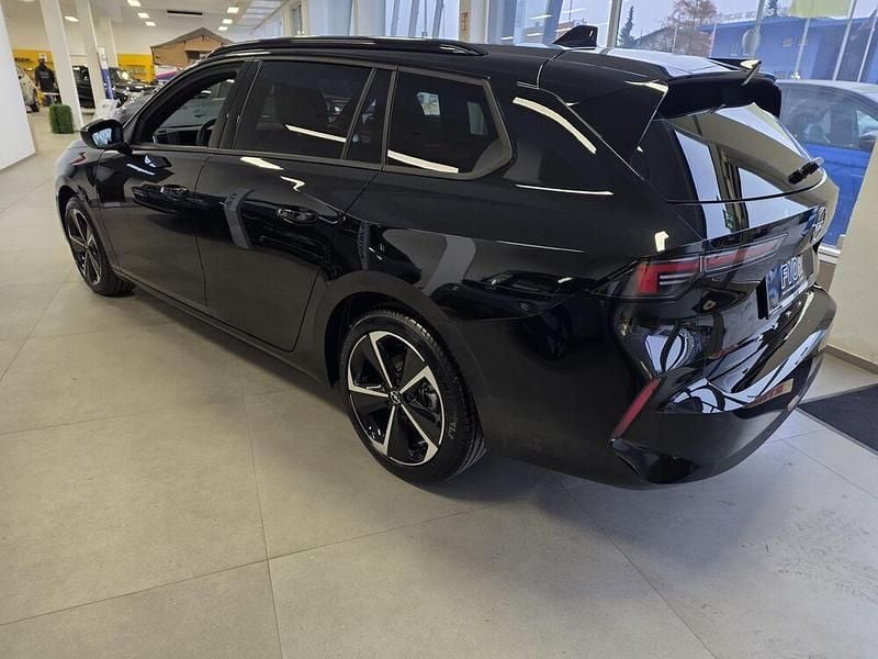 Neu Opel Astra Edition 131 PS (96 kW) 2025 Kombi