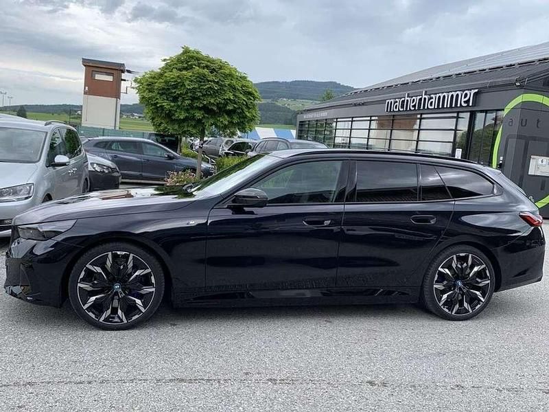 Gebraucht BMW i5 Comfort Edition 442 kW (601 PS) 2024 Schwarz Kombi