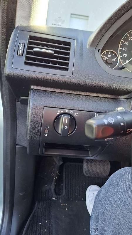 Gebraucht Mercedes A160 Classic 82 PS (60 kW) 2005 Blau Kombi