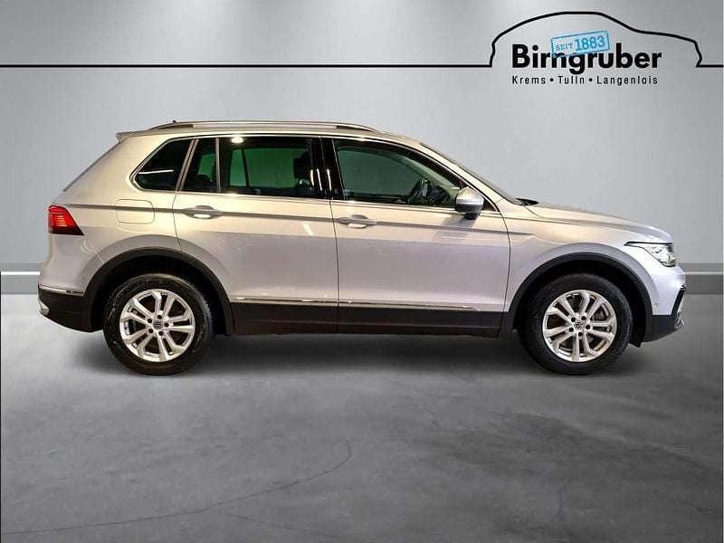 Gebraucht VW Tiguan Elegance 245 PS (180 kW) 2022 Silber SUV