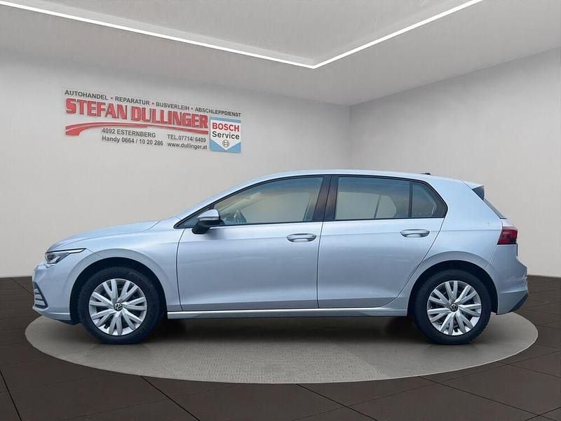 Gebraucht VW Golf Life 116 PS (85 kW) 2022 Limousine