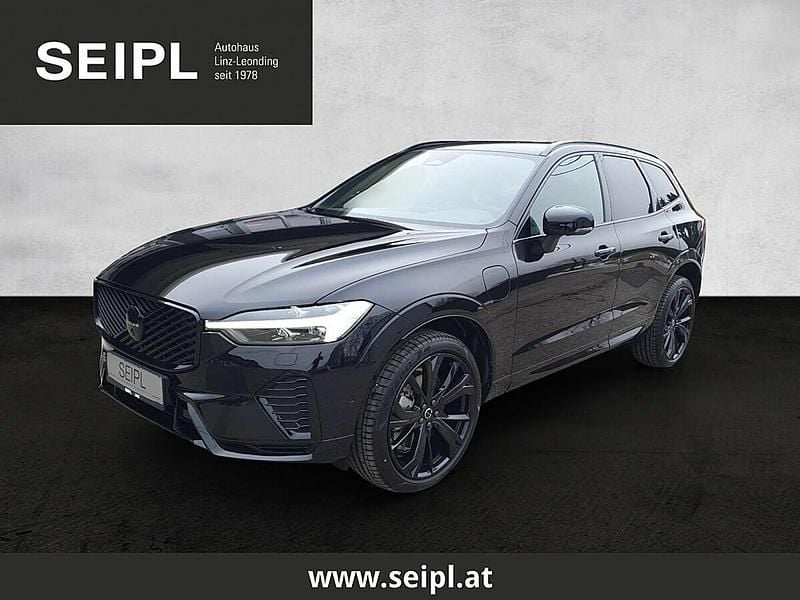 Neu Volvo XC60 Plus 253 PS (186 kW) 2025 Schwarz SUV